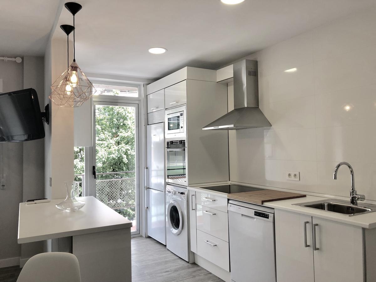 Plaza 5 Carabanchel Apartment Madrid Eksteriør bilde