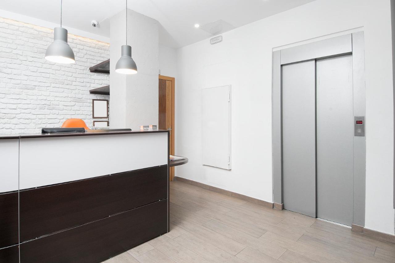 Plaza 5 Carabanchel Apartment Madrid Eksteriør bilde